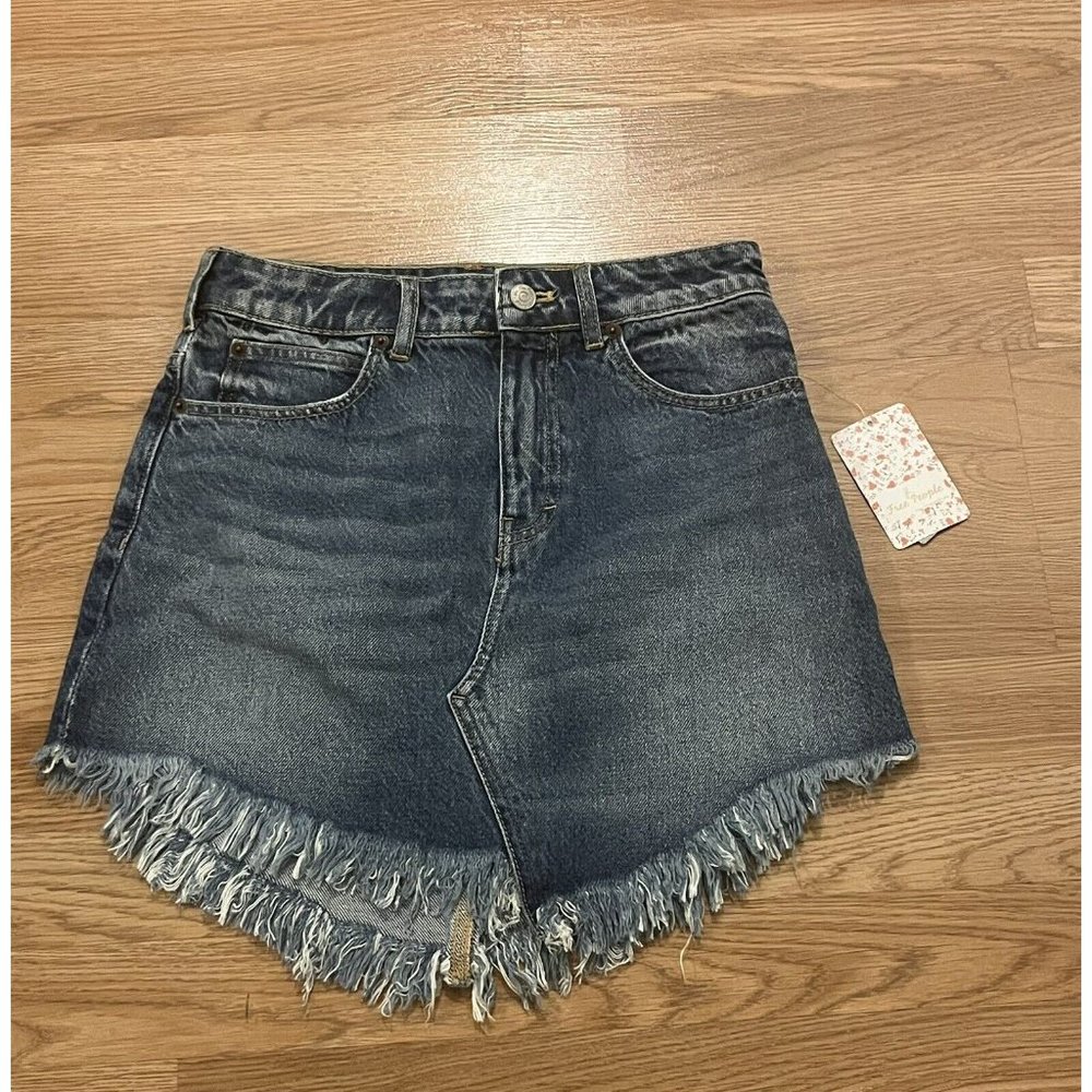 NWT Free People We The Free Denim Mini Skirt Size 25 (XS) Frayed